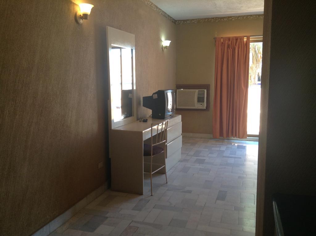 Los Jitos Hotel & Suites San Carlos Nuevo Guaymas 部屋 写真