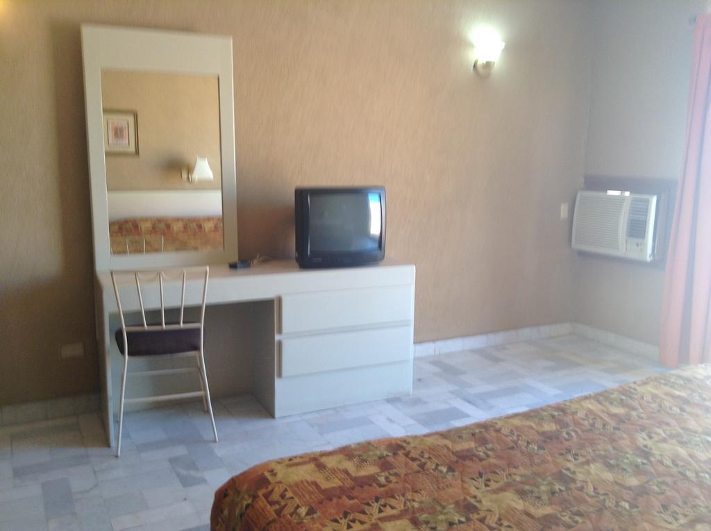 Los Jitos Hotel & Suites San Carlos Nuevo Guaymas 部屋 写真
