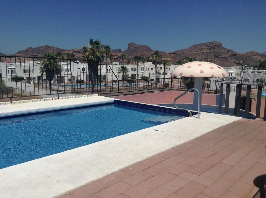 Los Jitos Hotel & Suites San Carlos Nuevo Guaymas エクステリア 写真